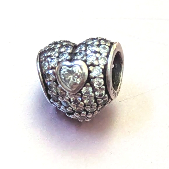 Pandora In My Heart Charm - Picture 5 of 11